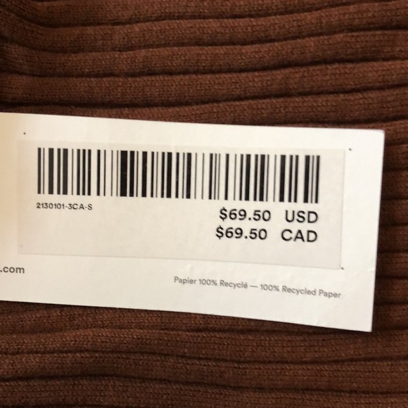 Frank and Oak turtle neck. - Picture 2 of 2